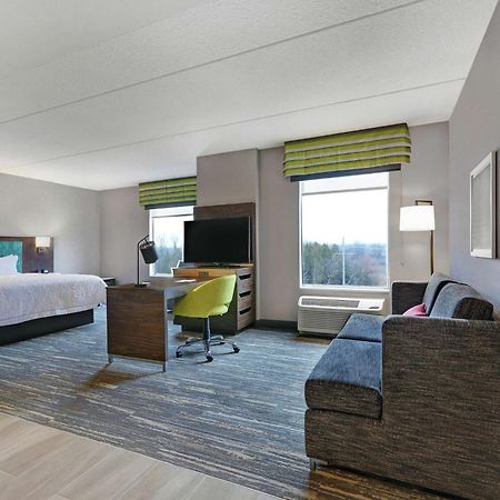 Hampton Inn 彼得伯勒 外观 照片